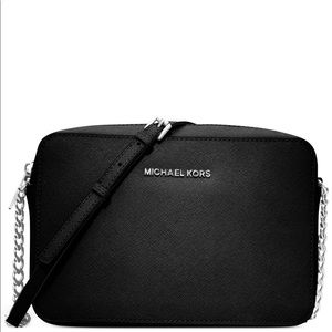 Michael Kors black jet set crossbody